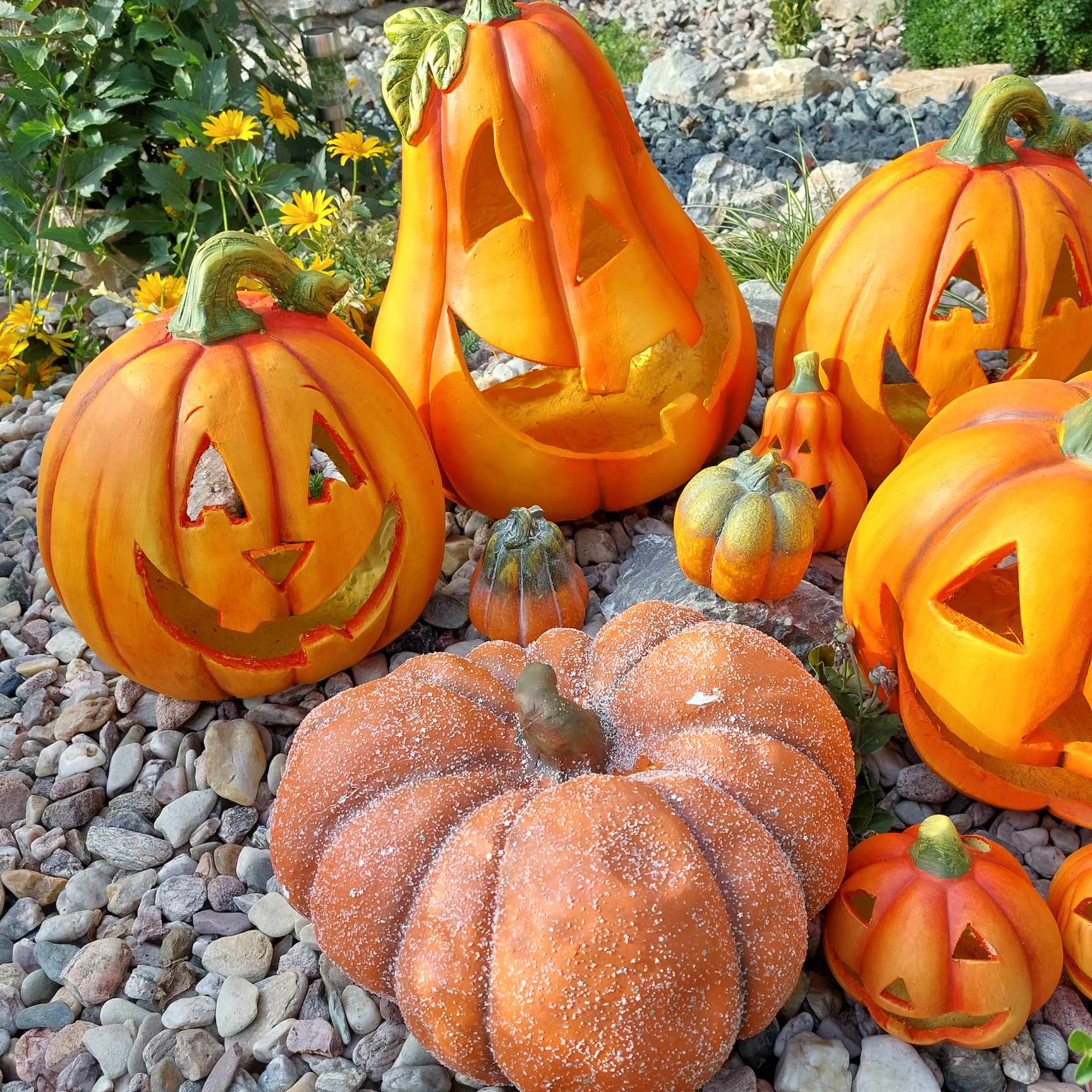 Dýně XXL "Strašidelný Bob" - 48 cm