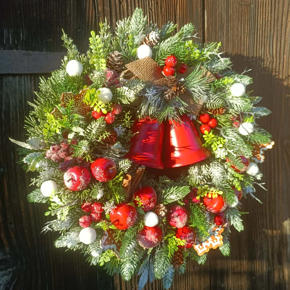 Vánoční věnec - 40 cm "Zvonky"