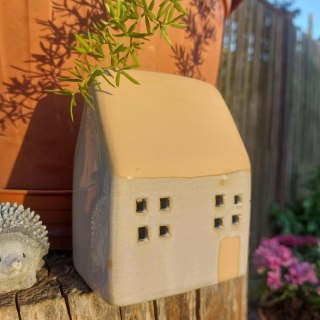 Keramický domek LED - 11 cm 